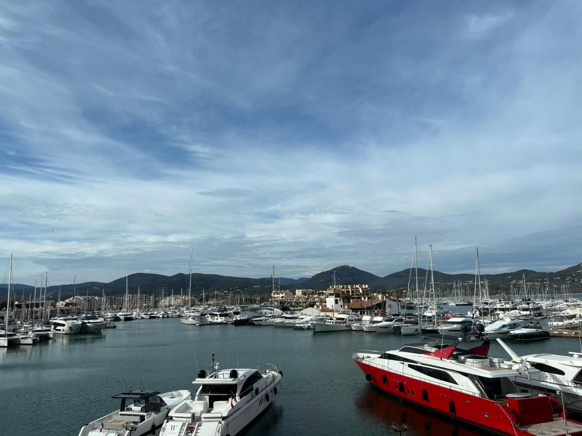 Entre Le Port Et La Plage, Golfe De Saint Tropez Cogolin Exterior photo